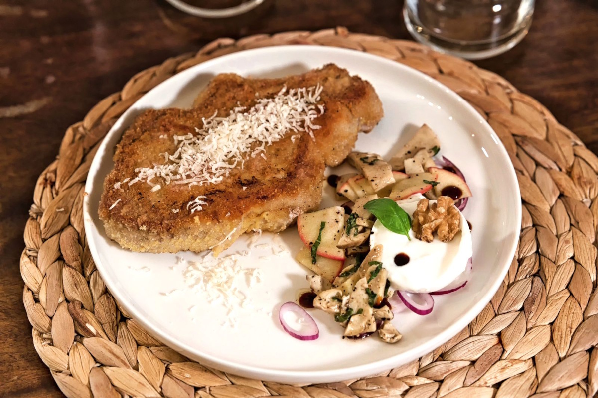 Cotoletta Milanese with Porcini Mushrooms